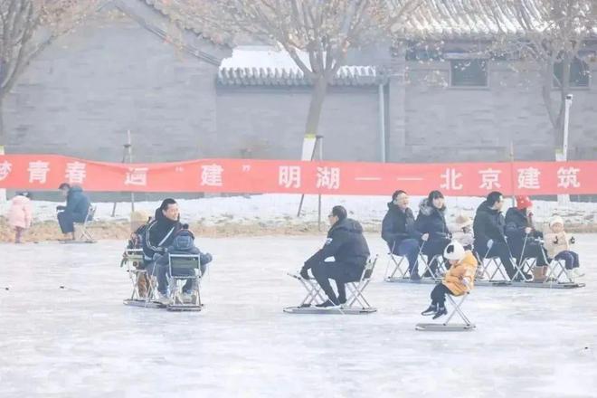 所高校专业冰场对外开放球友会冰雪头条：北京多(图6)