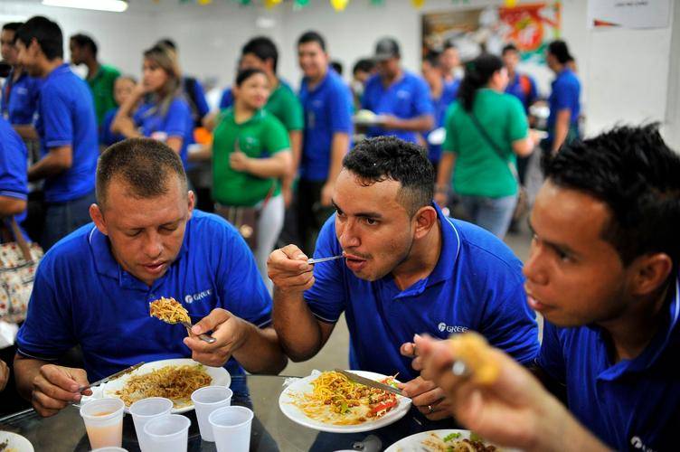 企下午4点下班8点后邮箱锁死果然资本主义治资本家！巴西中(图4)